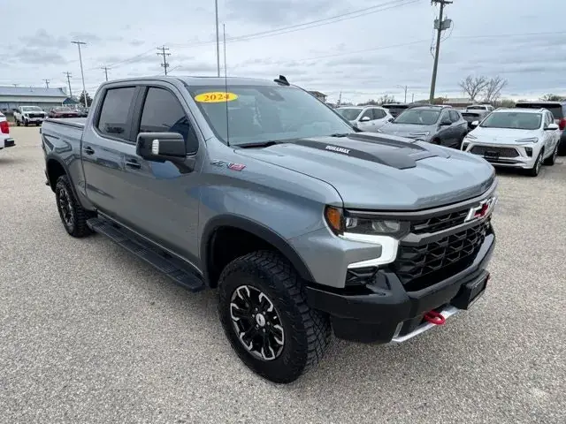 Chevrolet Silverado 1500 2024 photo 3