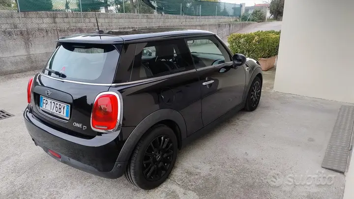 Mini Mini One 2018 photo 4