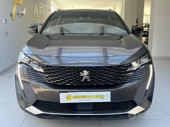 Peugeot 5008 2023 photo 5