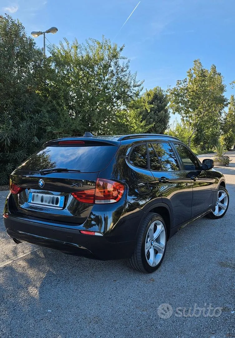 BMW X1 2010 photo 2