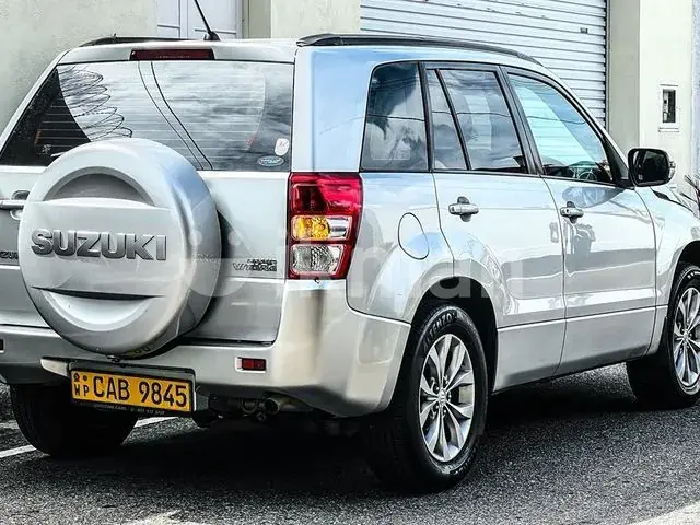 Suzuki Grand Vitara 2013 photo 3