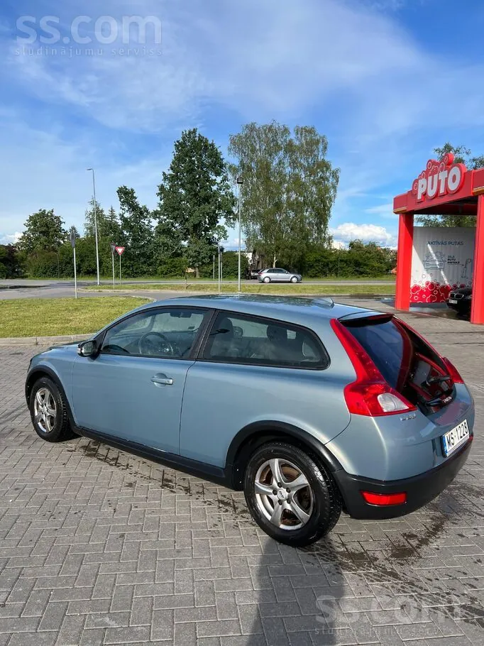 Volvo C30 2008 photo 2