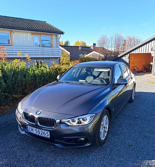 BMW 330E
