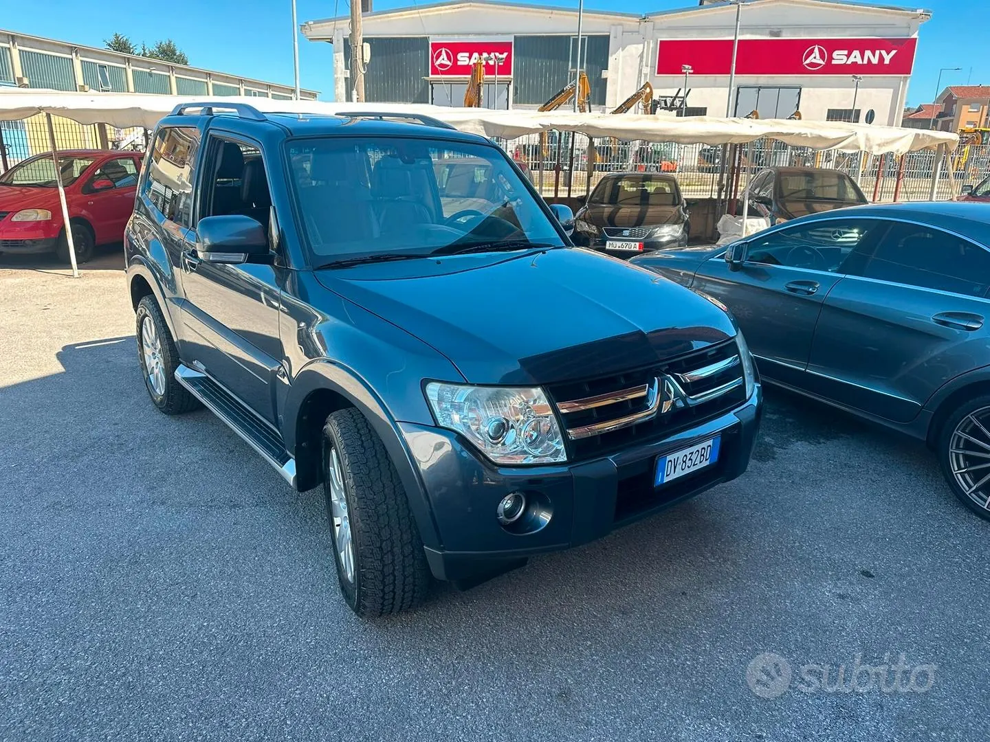 Mitsubishi Pajero 2009 photo 2