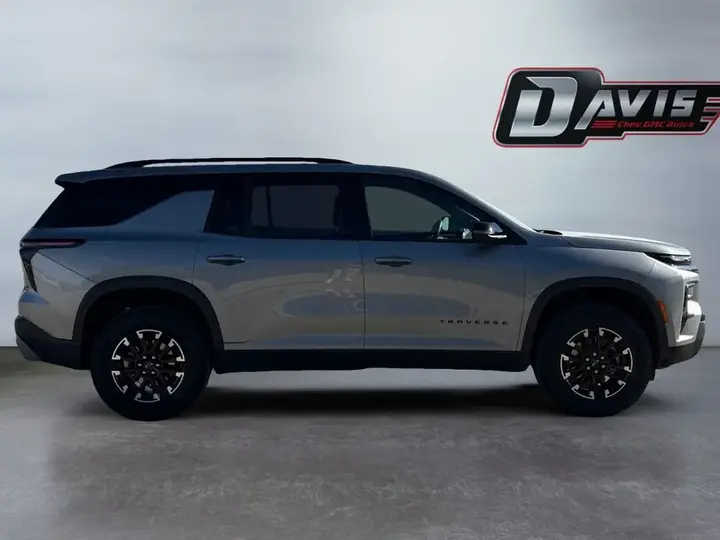 Chevrolet Traverse 2025 photo 5