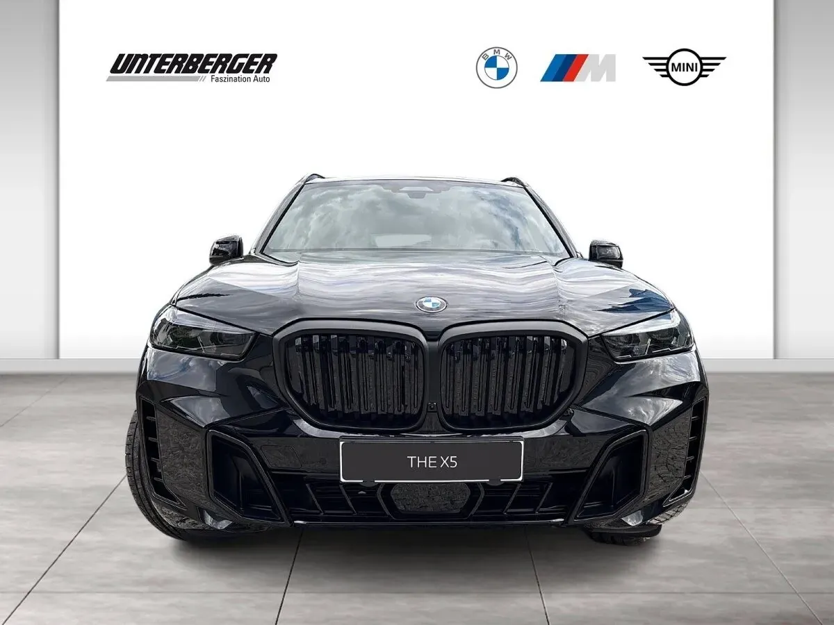 BMW X5 photo 2