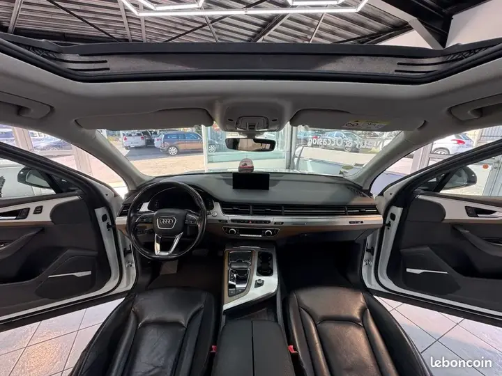 Audi Q7 2016 photo 4