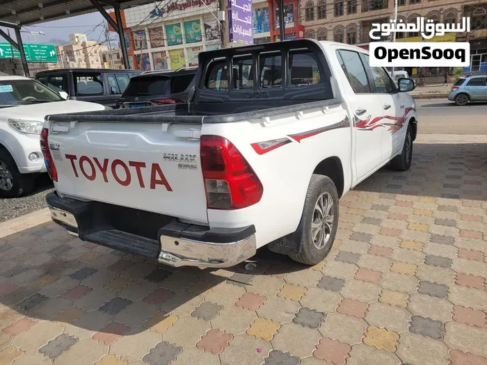 Toyota Hilux 2017 photo 3