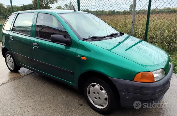 Fiat Punto 1997 photo 2