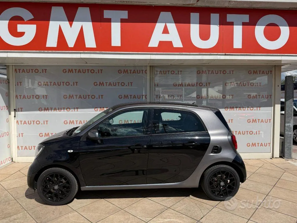 Smart Forfour 2017 photo 2