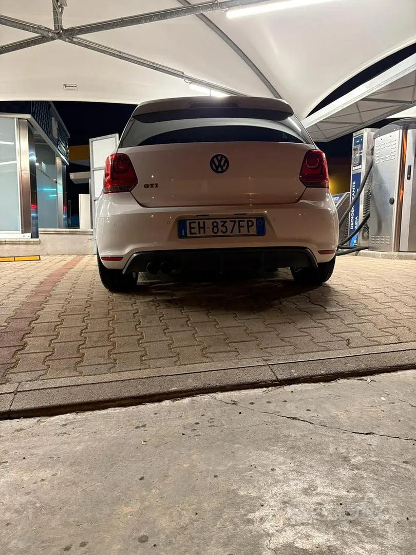Volkswagen Polo Gti 2011 photo 4