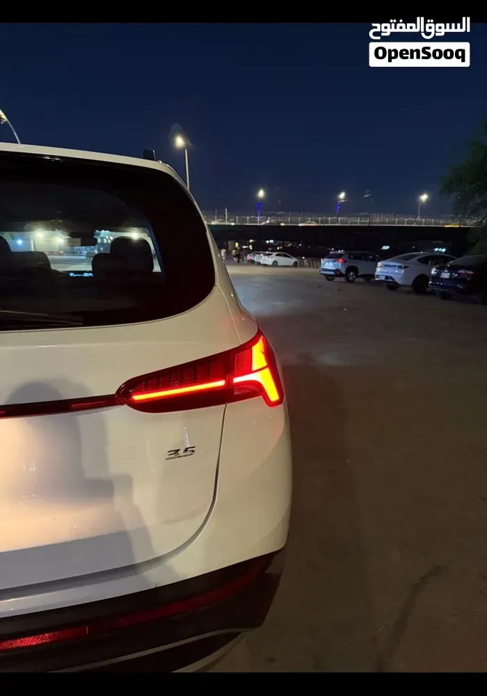 Hyundai Santa Fe 2023 photo 4