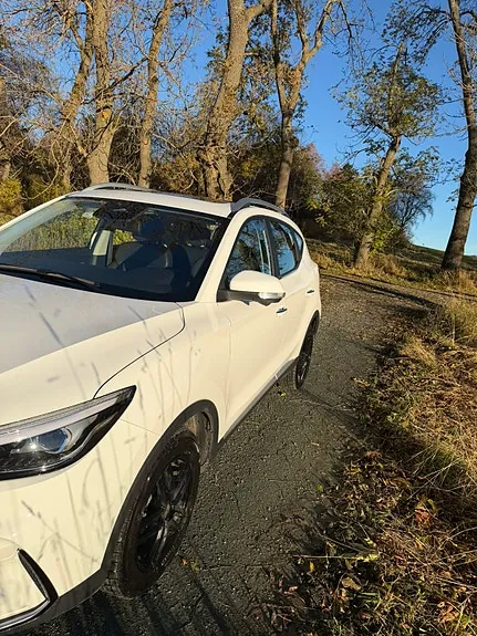 MG Zs Ev 2025 photo 4