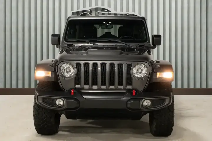 Jeep Wrangler 2021 photo 2