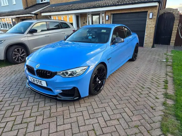 BMW M4 2015 photo 3