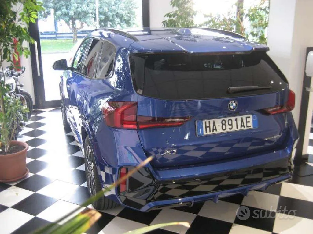 BMW X1 2025 photo 2