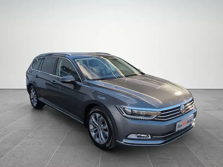 Volkswagen Passat 2016 photo 2