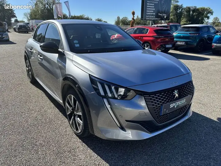 Peugeot E-208 2021 photo 4