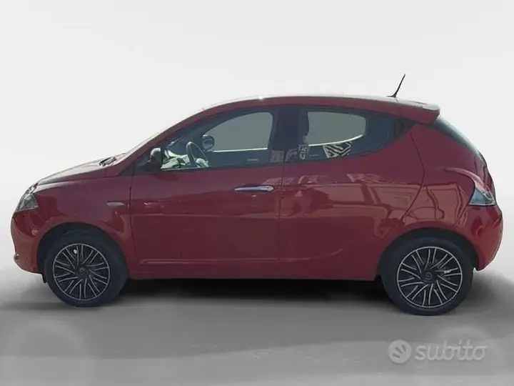 Lancia Ypsilon 2020 photo 2