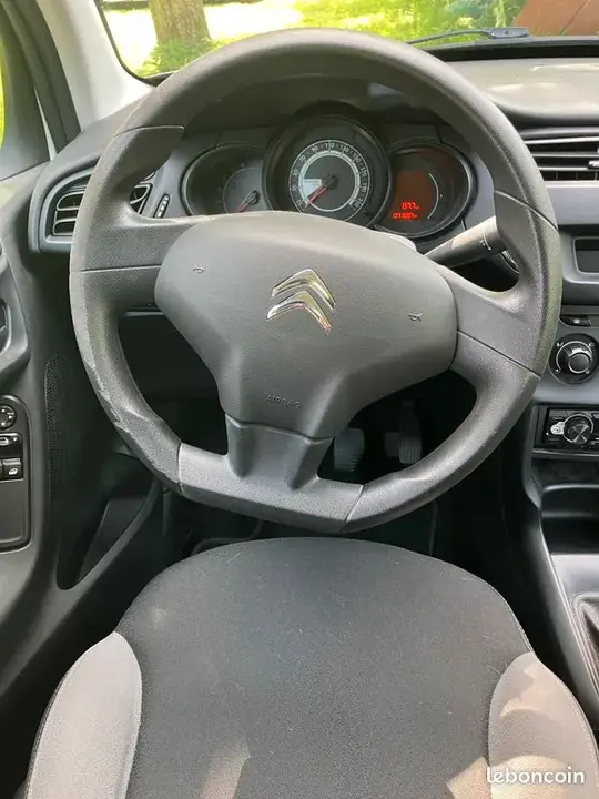 Citroen C3 2016 photo 3