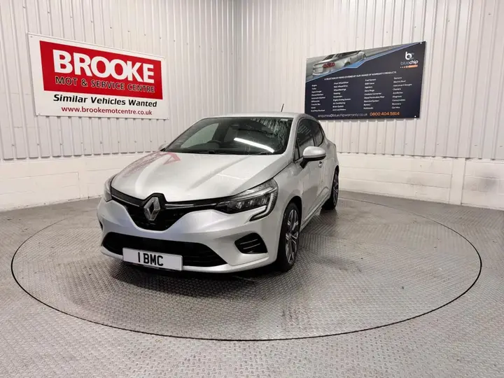 Renault Clio 2021 photo 3