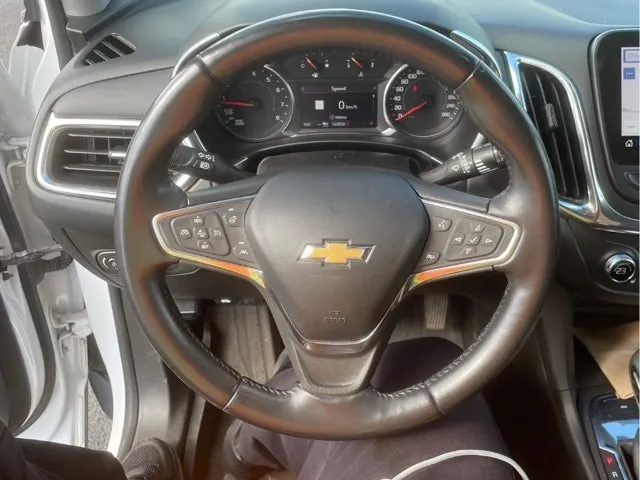 Chevrolet Equinox 2022 photo 3