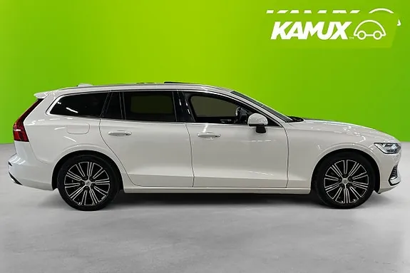Volvo V60 2022 photo 2