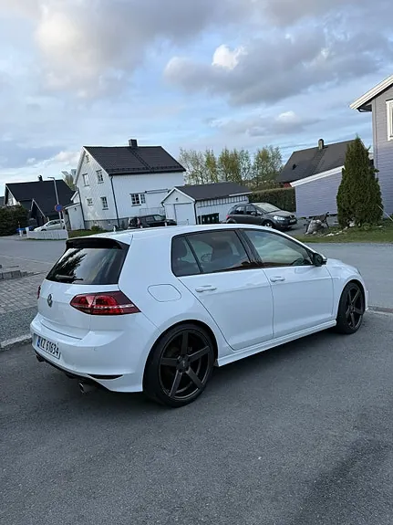 Volkswagen Golf 2014 photo 5