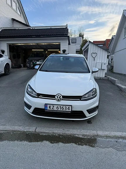 Volkswagen Golf 2014 photo 3