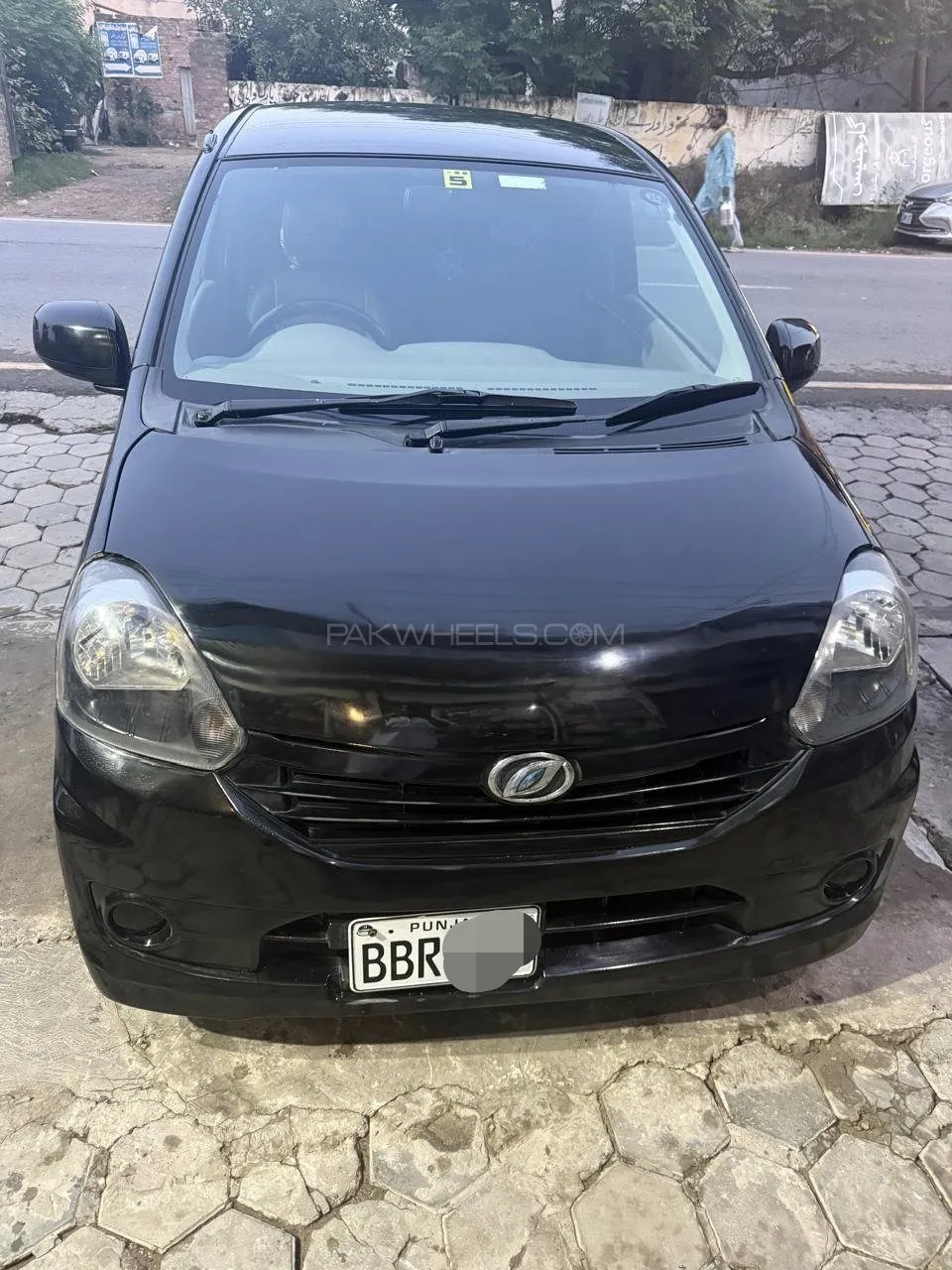 Daihatsu Mira