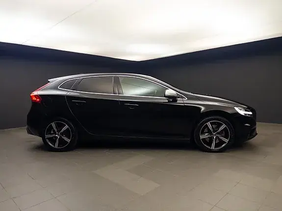 Volvo V40 2018 photo 5