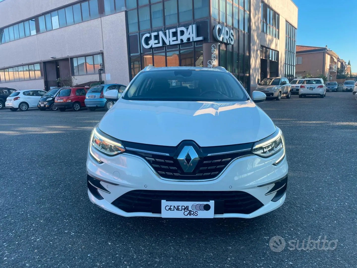 Renault Megane 2021 photo 2