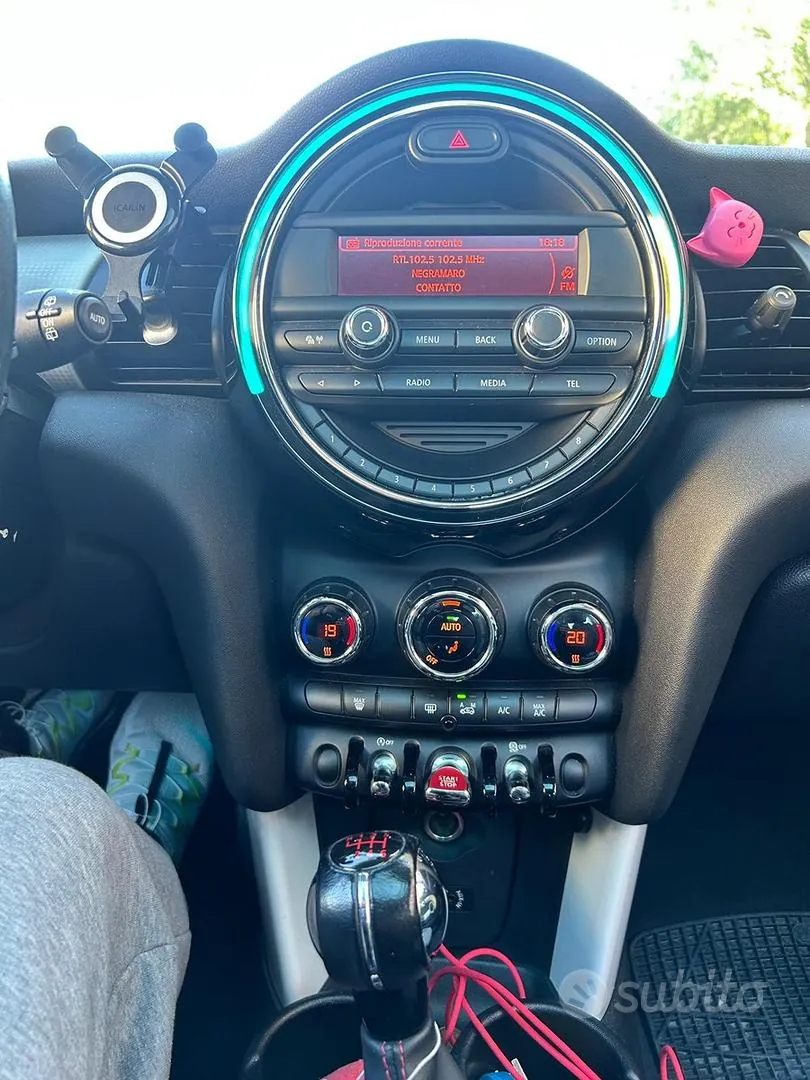 Mini Cooper 2015 photo 4