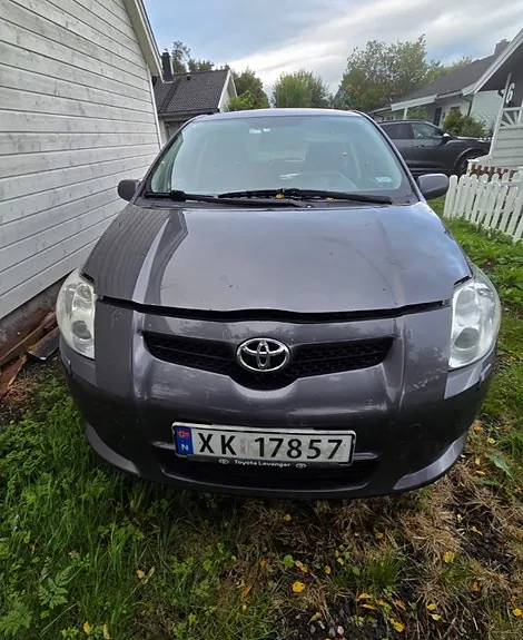 Toyota Auris 2009 photo 5