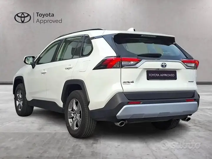 Toyota Rav4 2022 photo 3