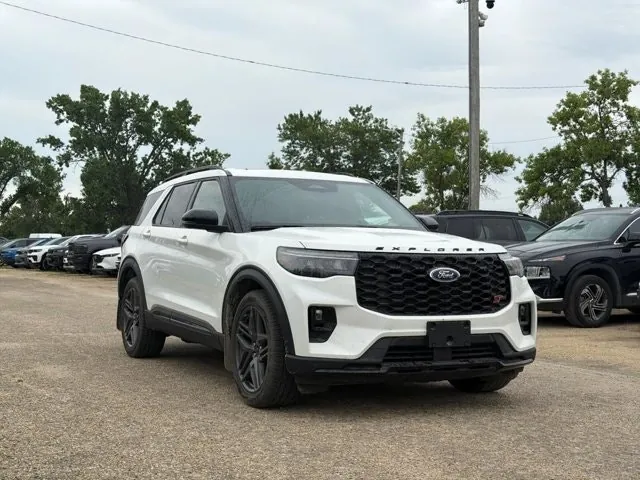 Ford Explorer 2025 photo 2