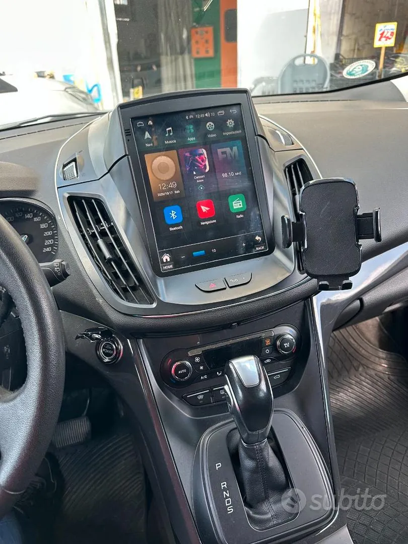 Ford Kuga 2013 photo 4