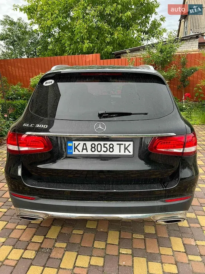 Mercedes-Benz Glc-Class 2019 photo 4