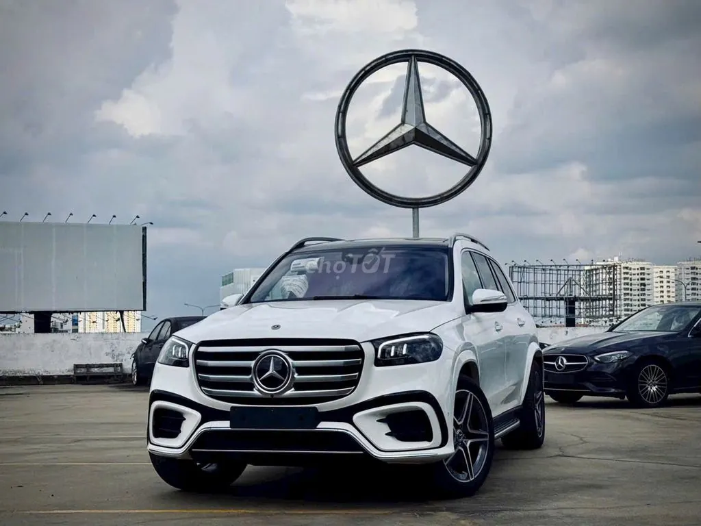 Mercedes-Benz Gls 2025 photo 4