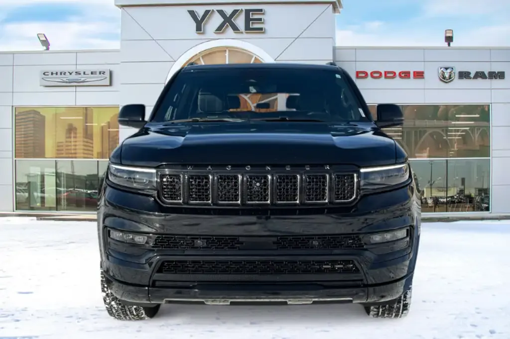 Jeep Grand Wagoneer 2023 photo 2