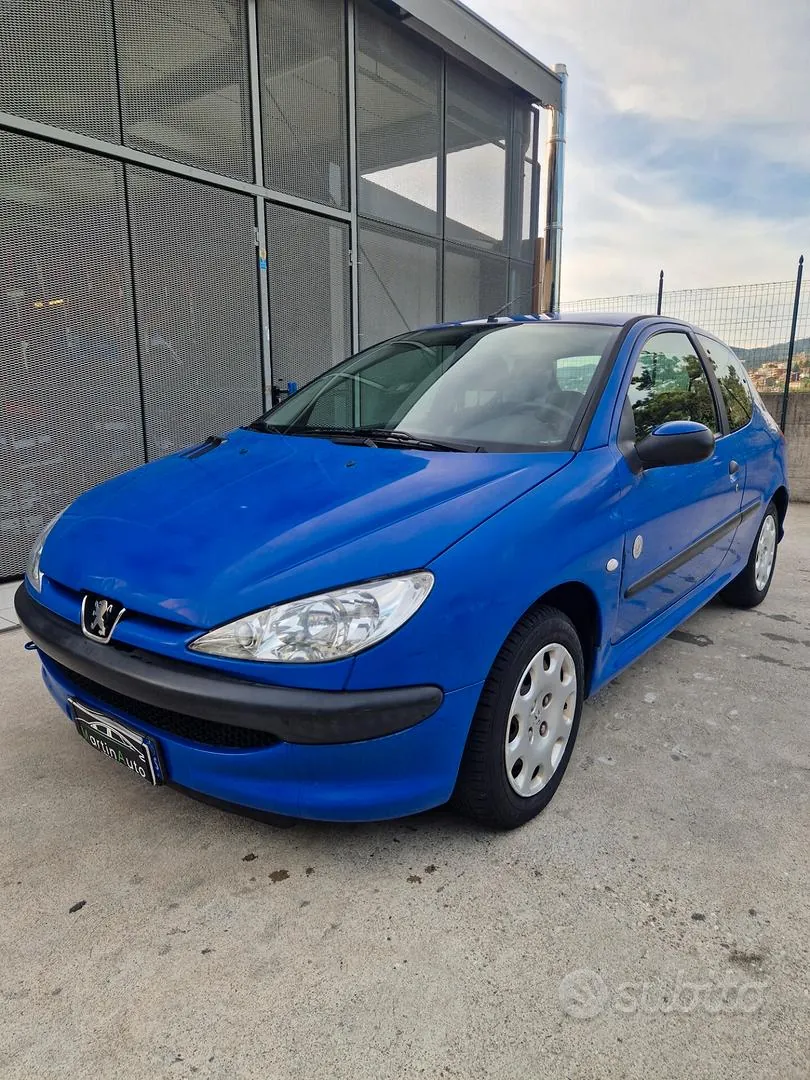 Peugeot 206