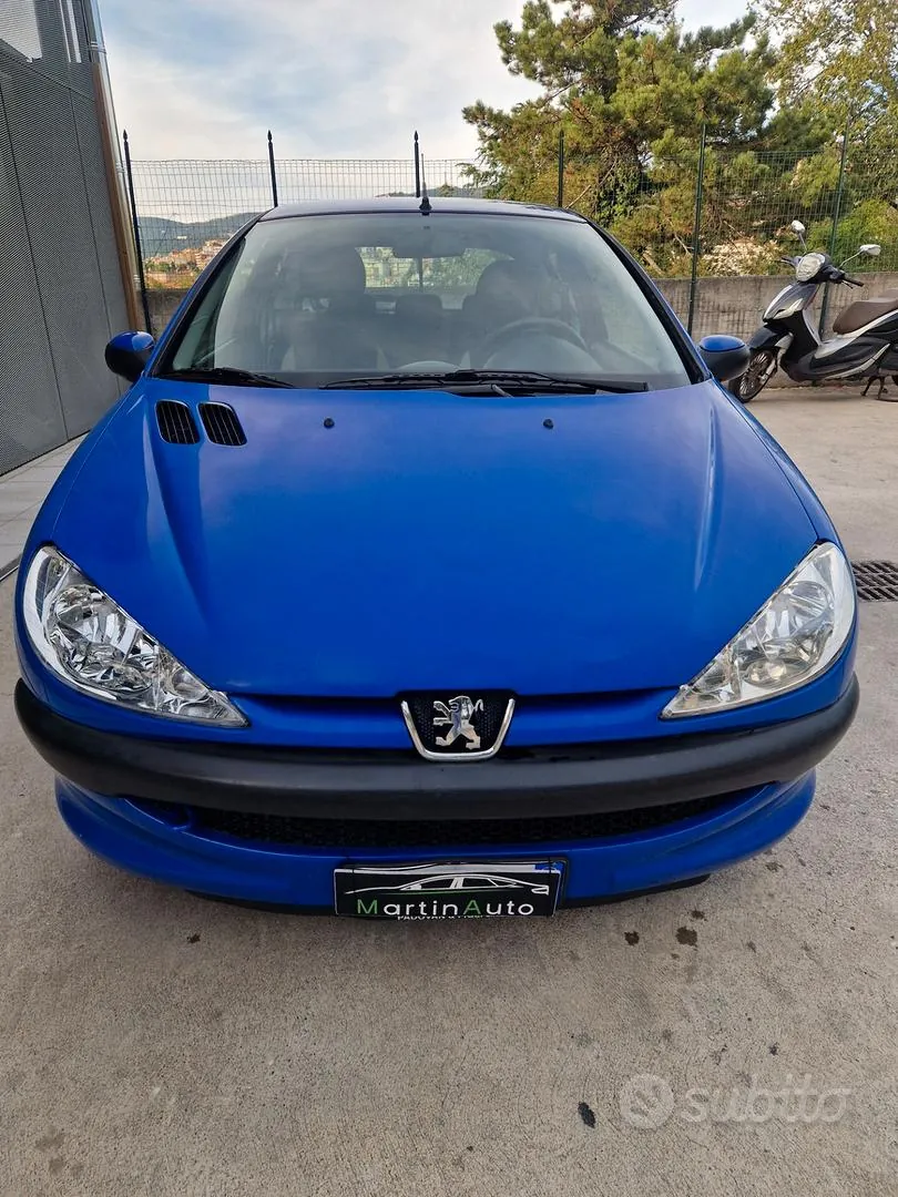 Peugeot 206 2005 photo 2