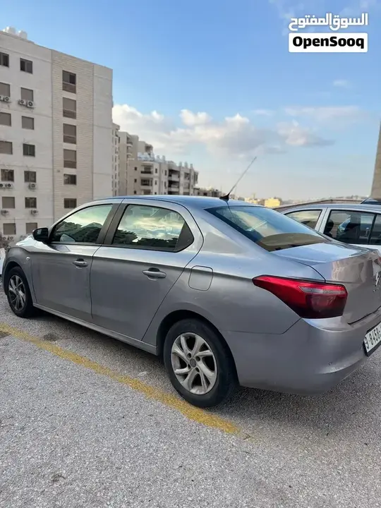 Citroen C4 2018 photo 4