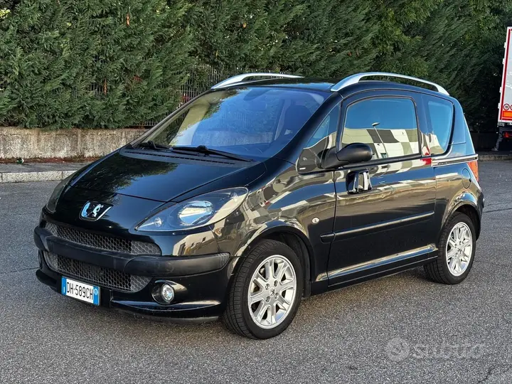 Peugeot 1007