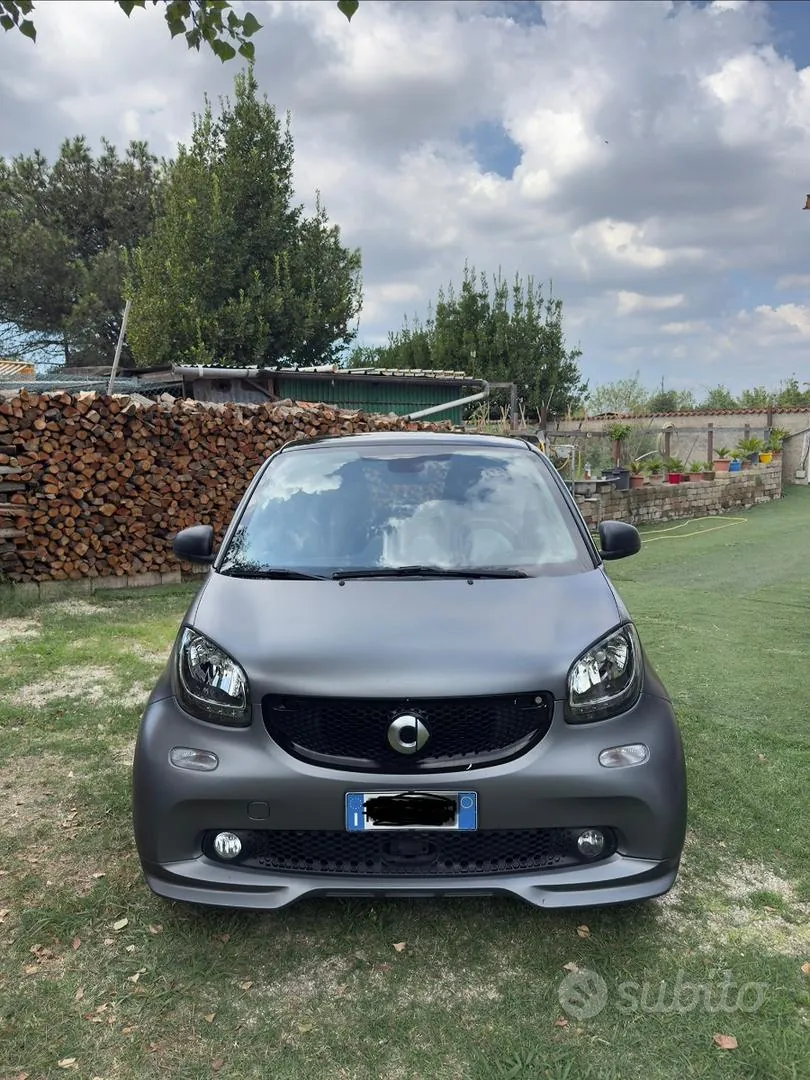 Smart Fortwo 2018 photo 2