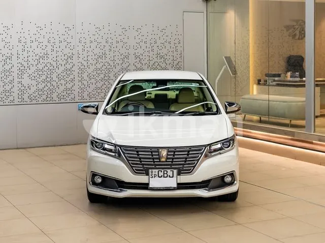 Toyota Premio 2019 photo 2