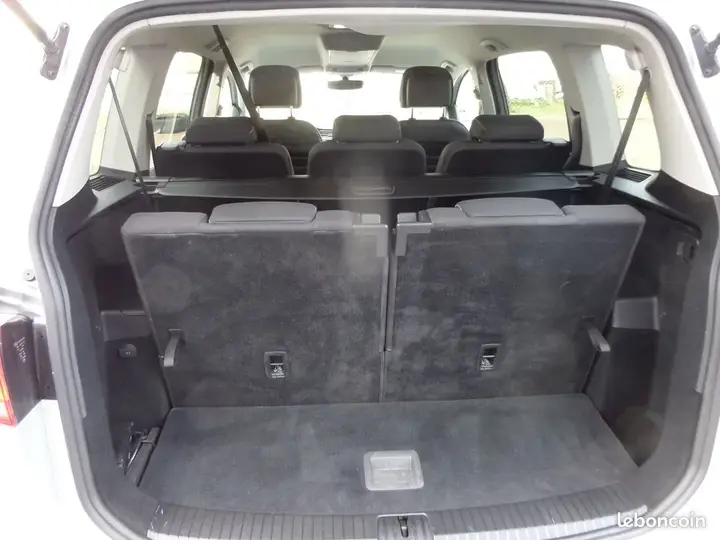 Volkswagen Touran 2018 photo 4