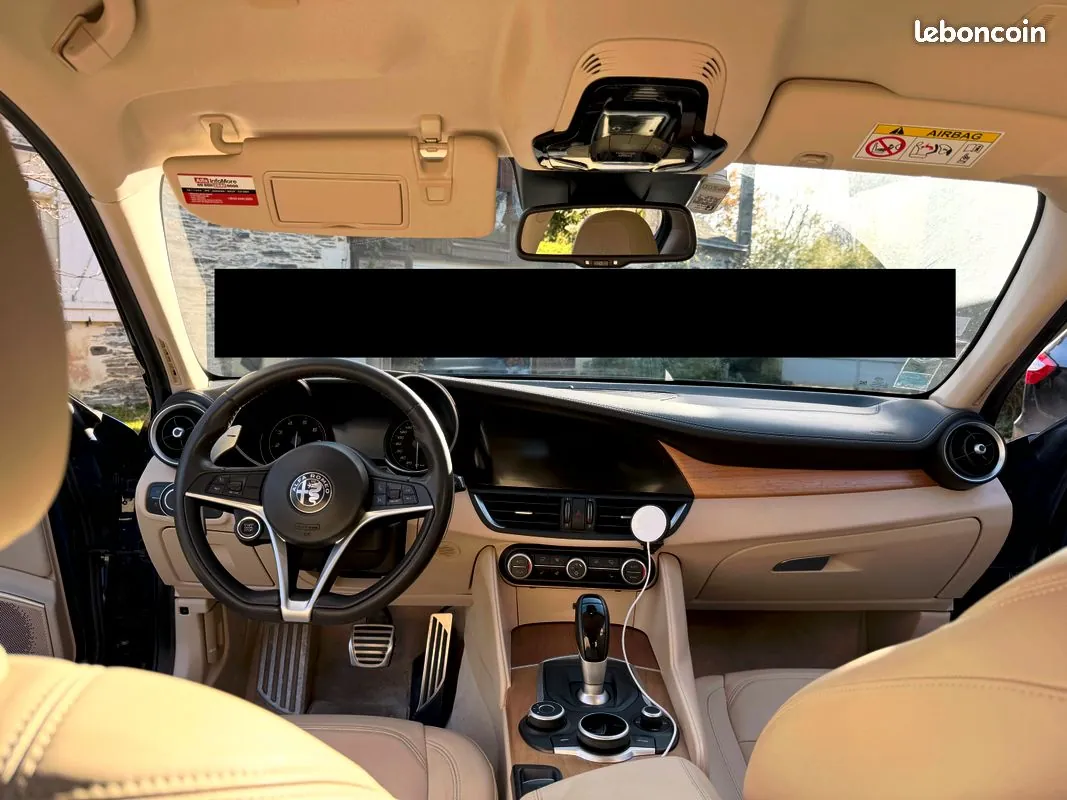 Alfa Romeo Giulia 2017 photo 3