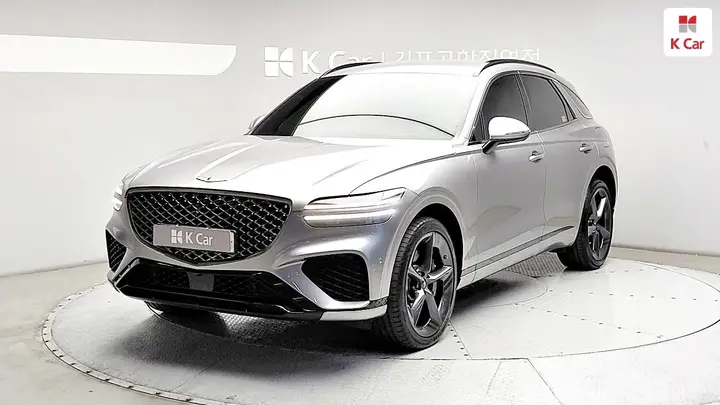 Genesis Gv70