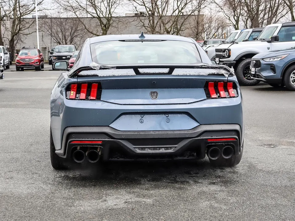 Ford Mustang 2026 photo 5